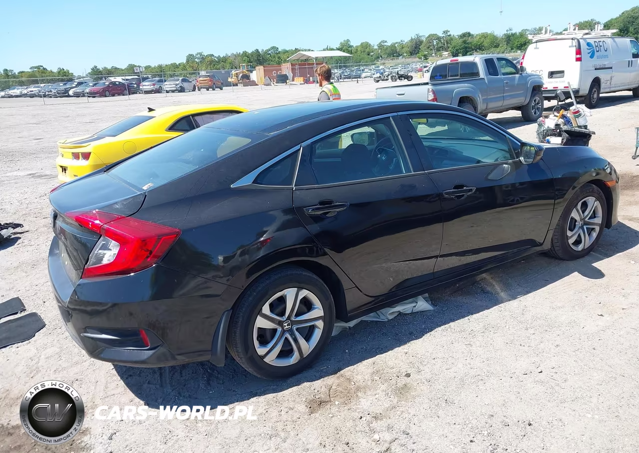 2017 Honda Civic Lx VIN:19XFC2F52HE058100 - 4