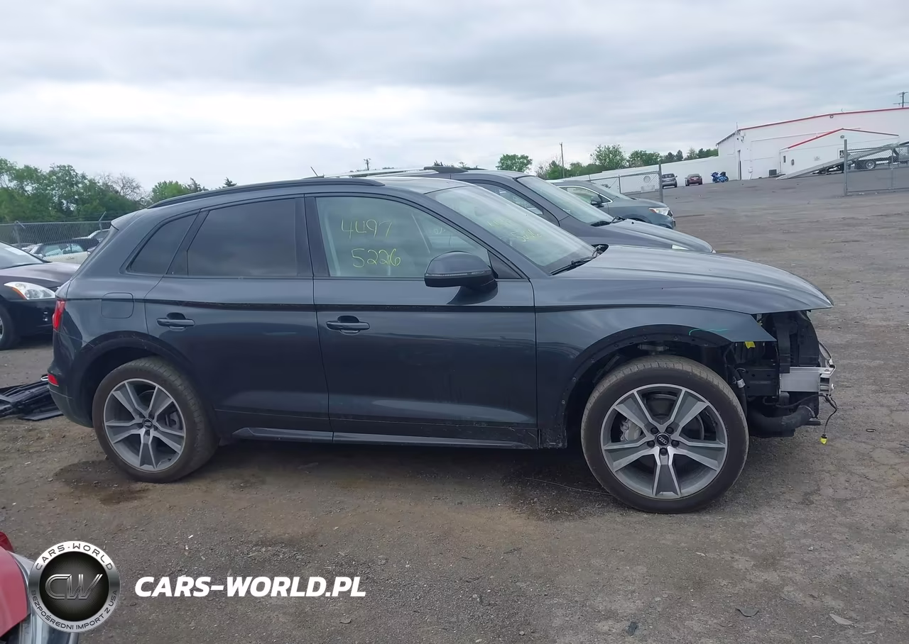 2019 Audi Q5 45 Premium VIN:WA1BNAFYXK2054405 - 14
