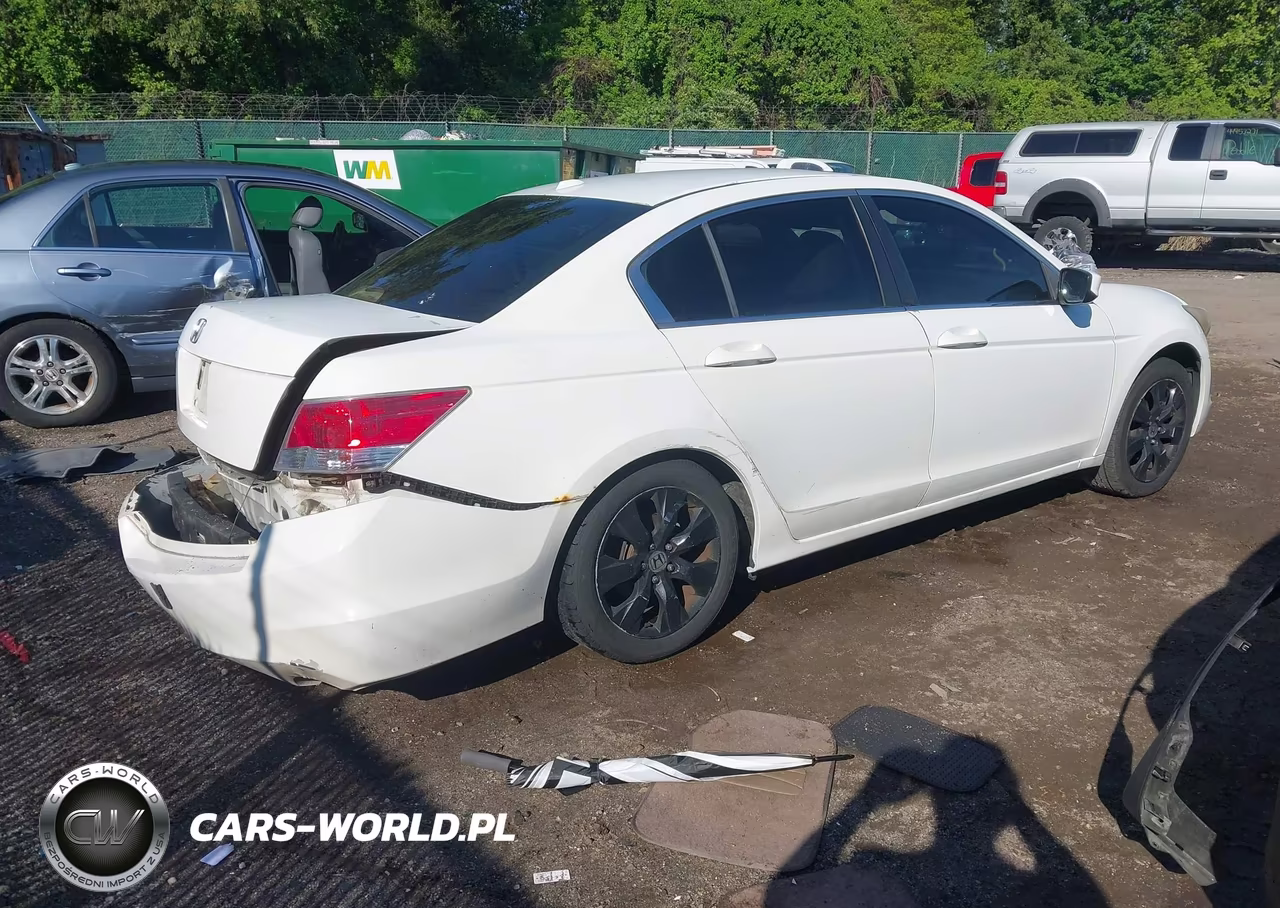 2010 Honda Accord 2.4 Ex-L VIN:1HGCP2F84AA070051 - 4