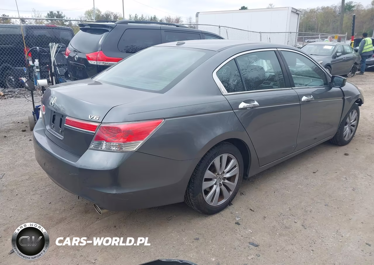 2011 Honda Accord 3.5 Ex-L VIN:1HGCP3F88BA010894 - 4