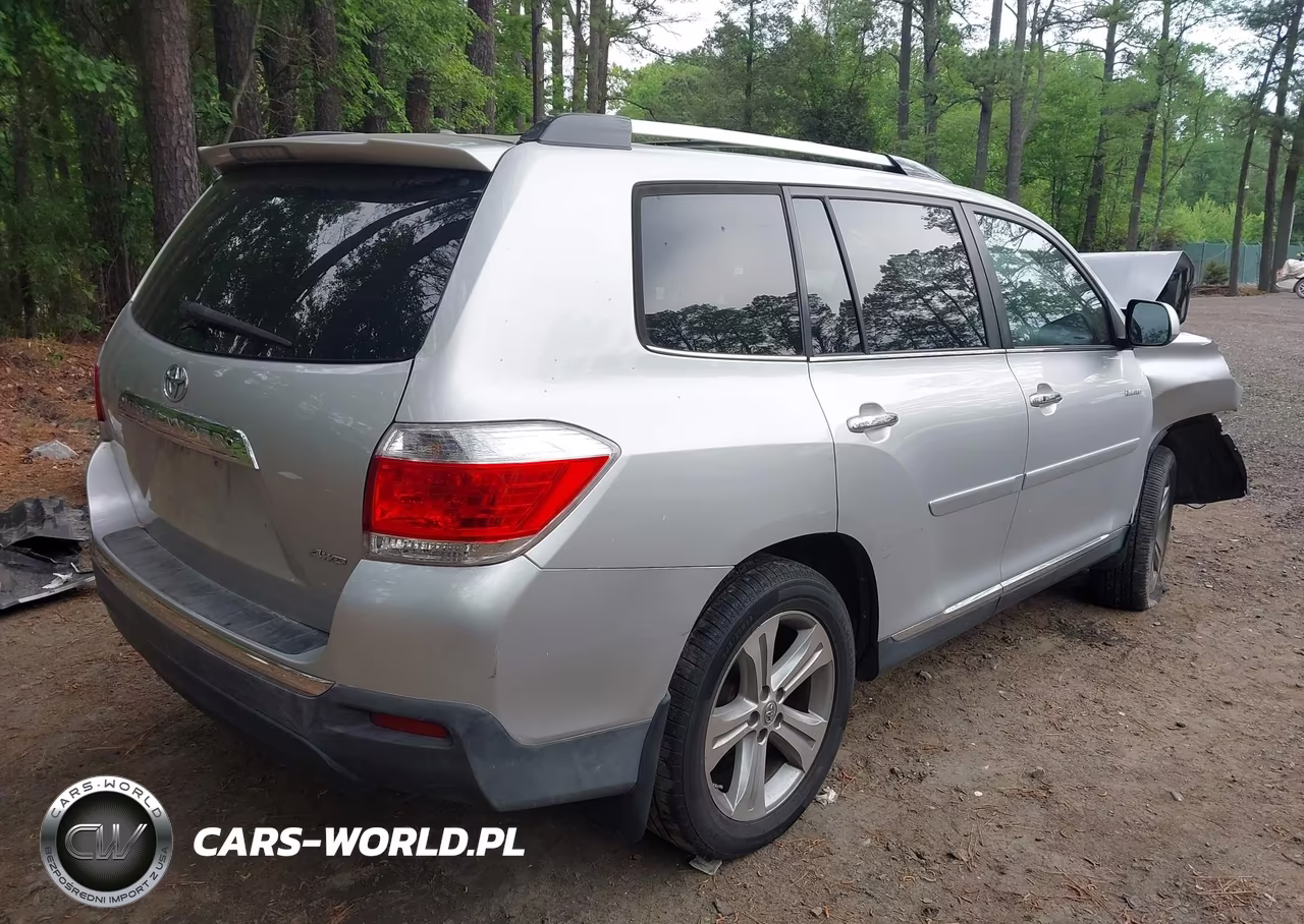 2013 Toyota Highlander Limited V6 VIN:5TDDK3EH4DS207957 - 4