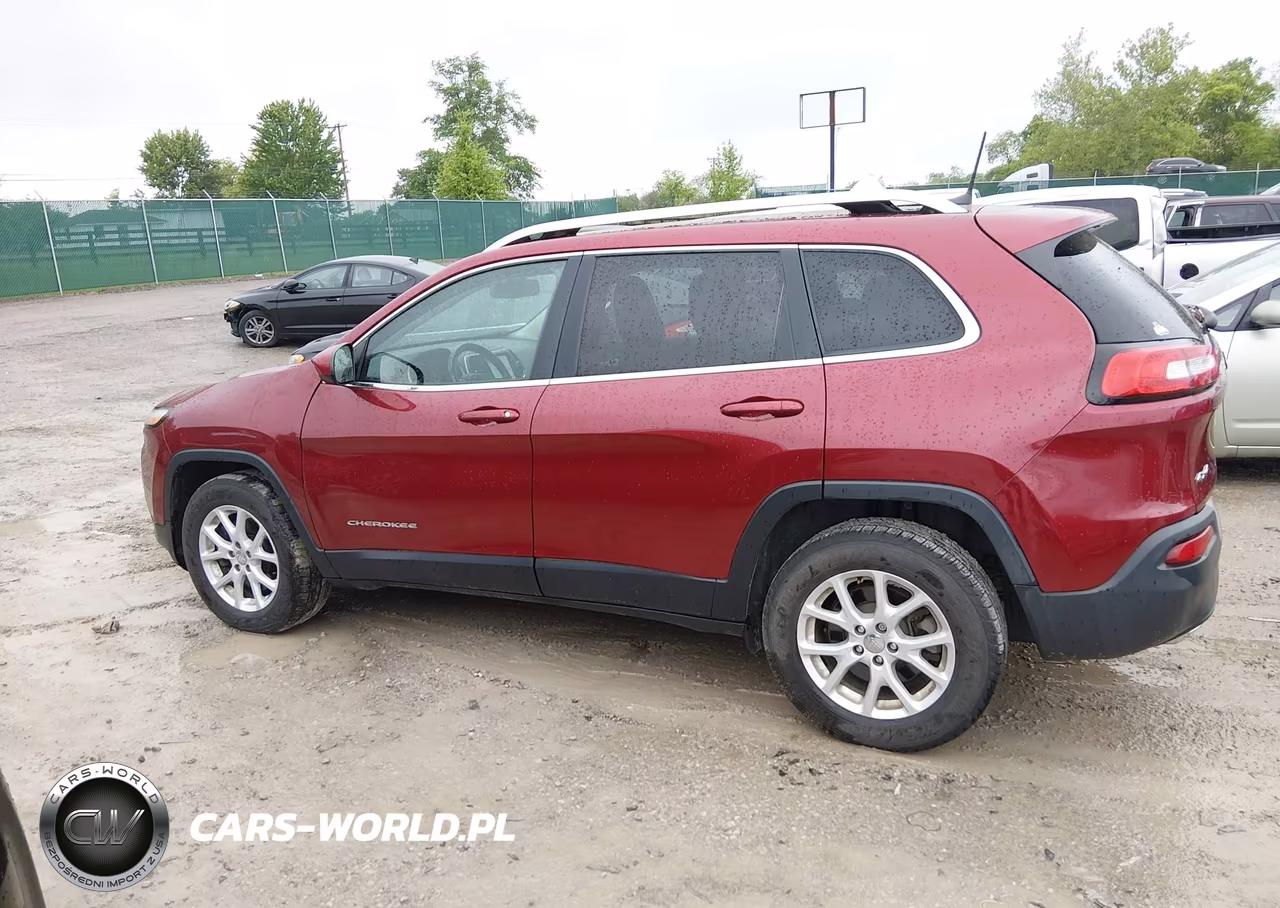 2016 Jeep Cherokee Latitude VIN:1C4PJMCS5GW338551 - 14
