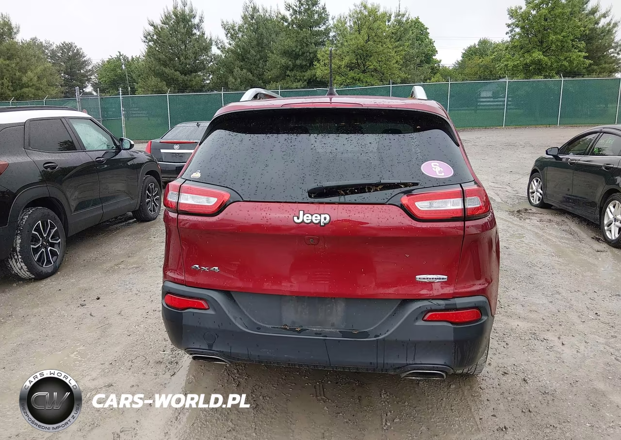 2016 Jeep Cherokee Latitude VIN:1C4PJMCS5GW338551 - 16