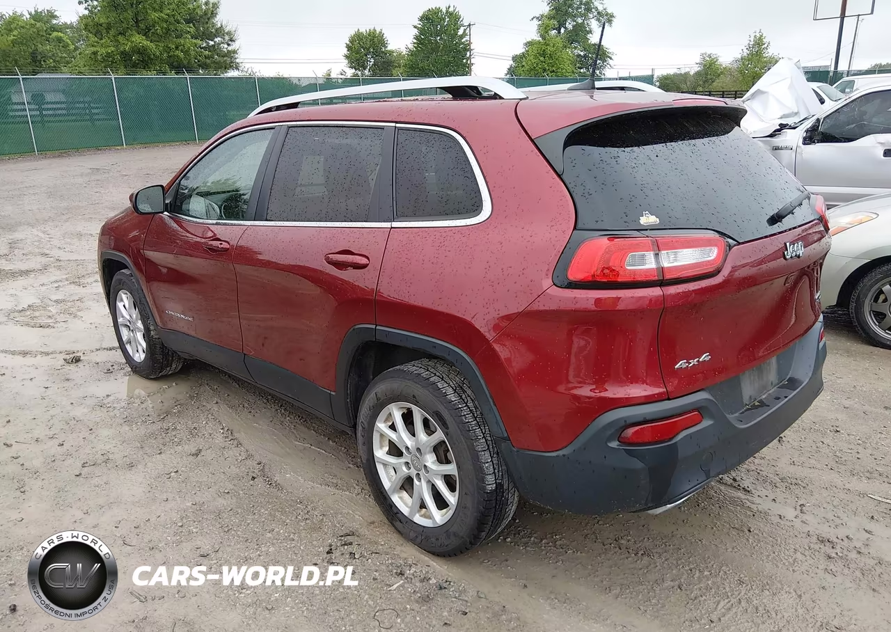 2016 Jeep Cherokee Latitude VIN:1C4PJMCS5GW338551 - 3