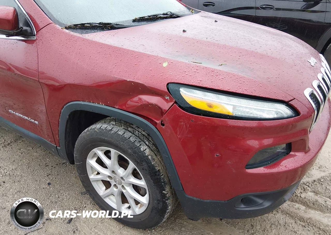 2016 Jeep Cherokee Latitude VIN:1C4PJMCS5GW338551 - 6