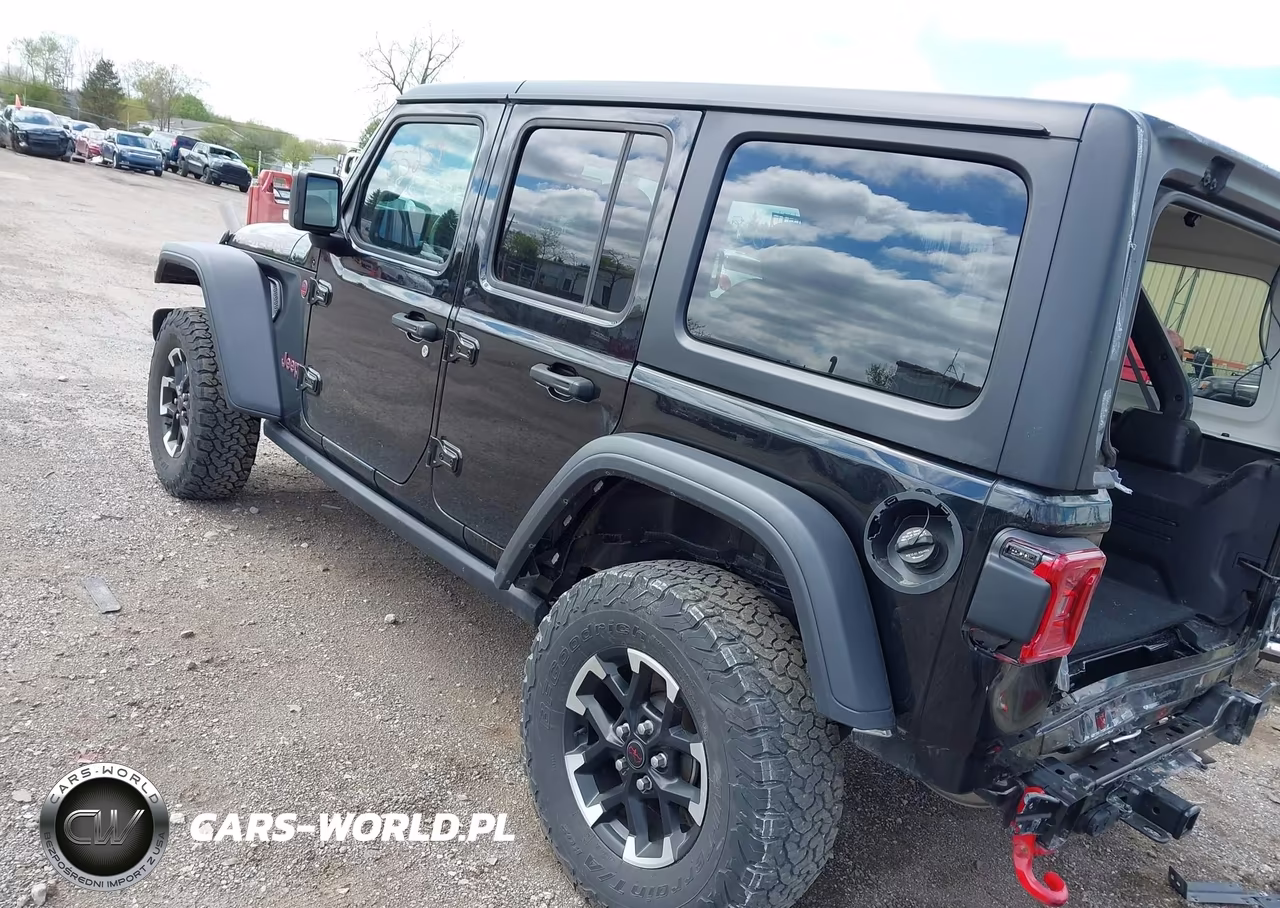2024 Jeep Wrangler 4-Door Rubicon 4X4 VIN:1C4PJXFN6RW135128 - 3