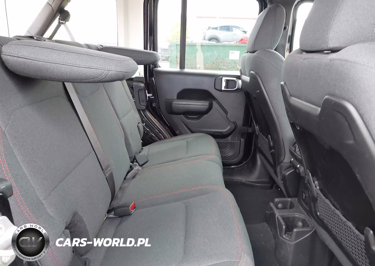2024 Jeep Wrangler 4-Door Rubicon 4X4 VIN:1C4PJXFN6RW135128 - 8