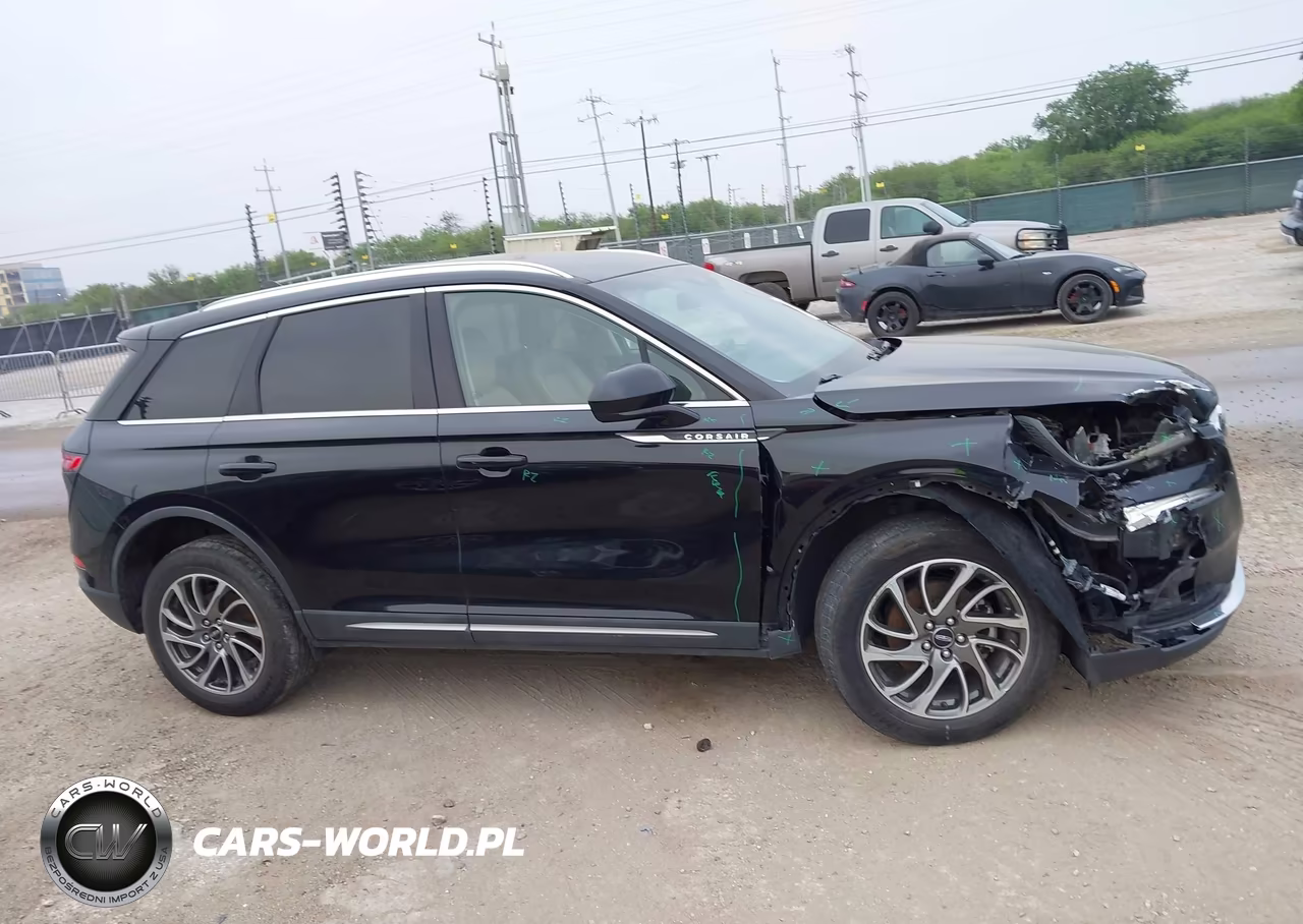 2021 Lincoln Corsair Standard VIN:5LMCJ1C93MUL23220 - 14