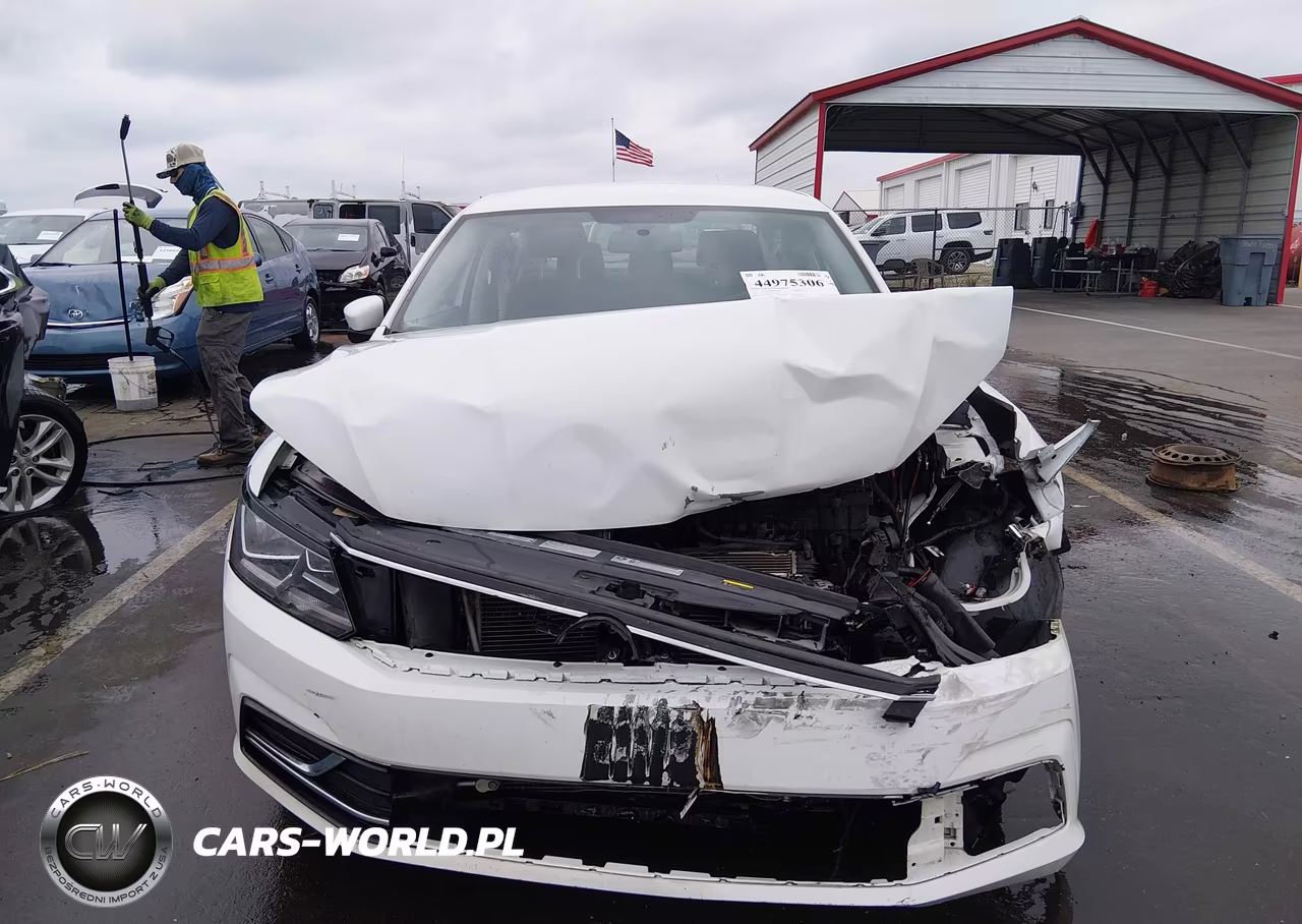 2017 Volkswagen Passat 1.8T S VIN:1VWAT7A3XHC071405 - 12