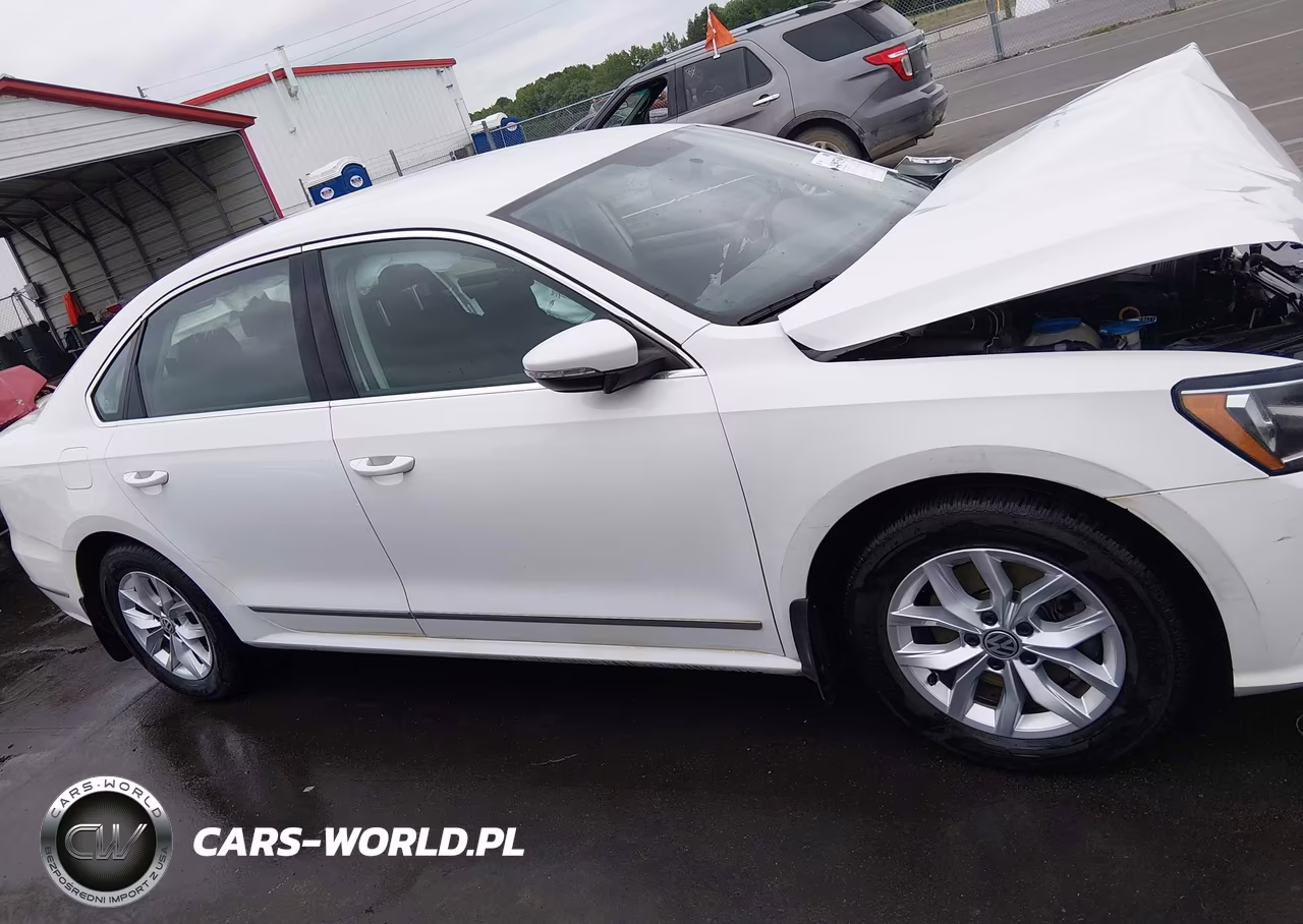 2017 Volkswagen Passat 1.8T S VIN:1VWAT7A3XHC071405 - 13