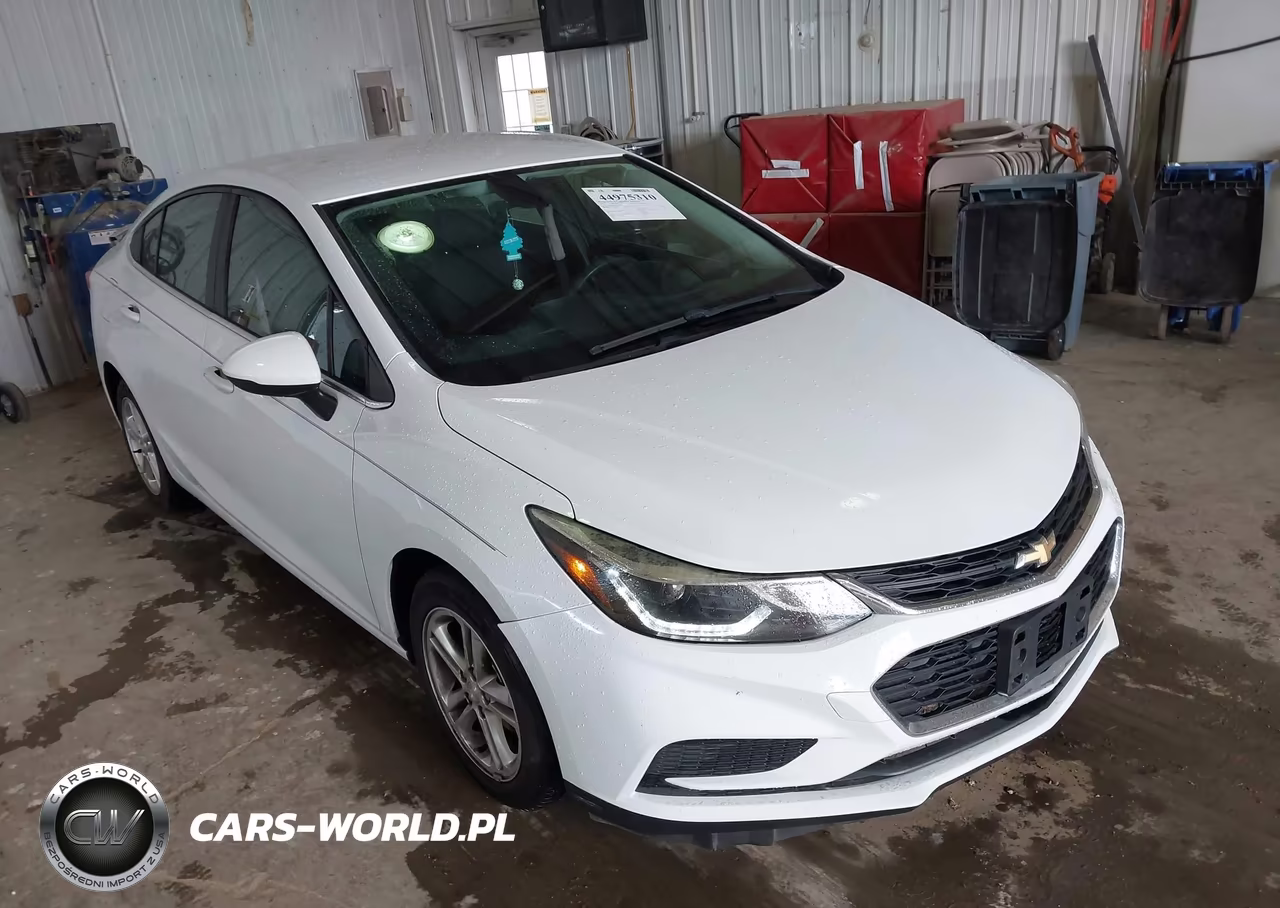 2017 Chevrolet Cruze Lt Auto – zdjęcie 1 z 16