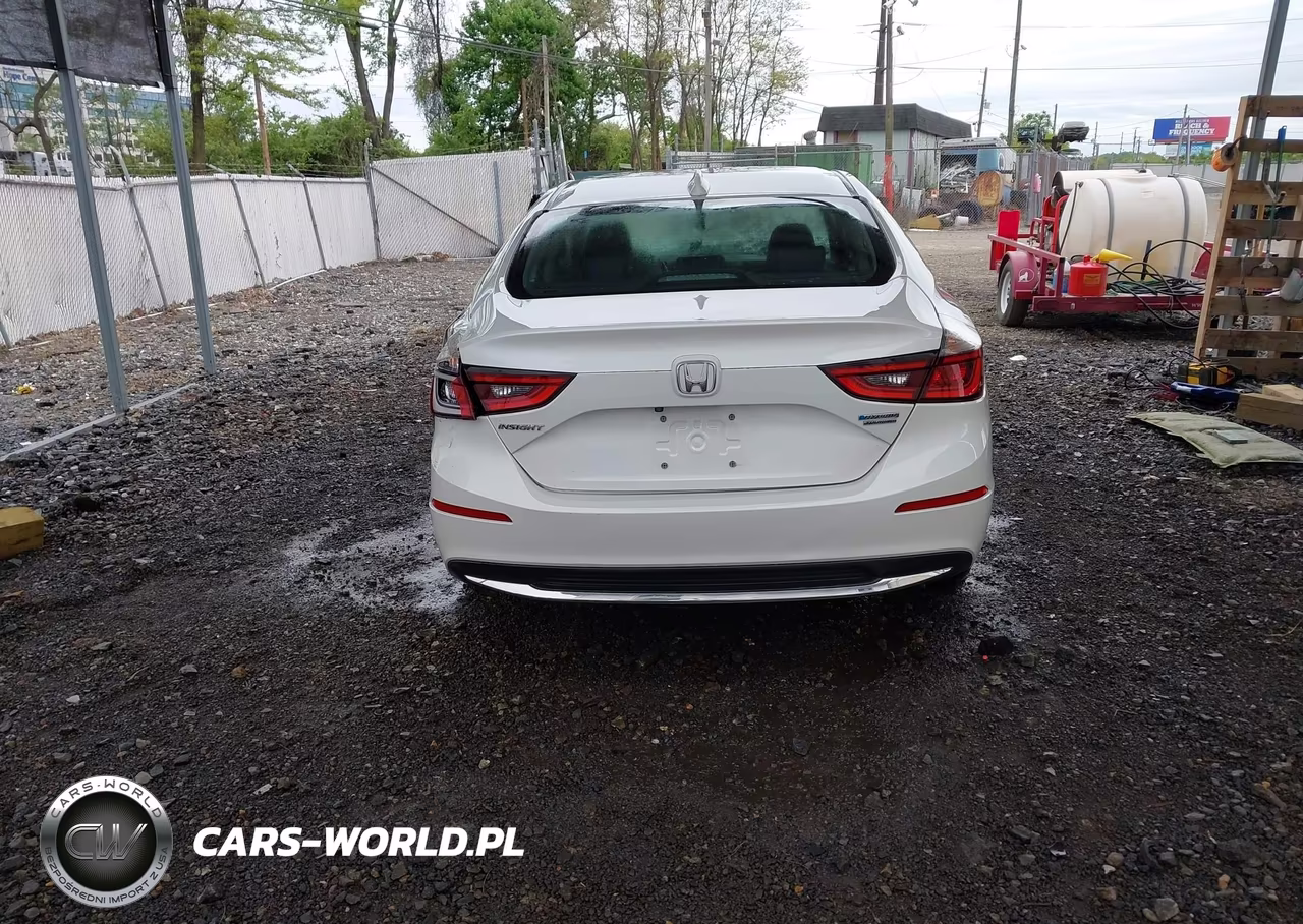 2019 Honda Insight Touring VIN:19XZE4F93KE002647 - 17