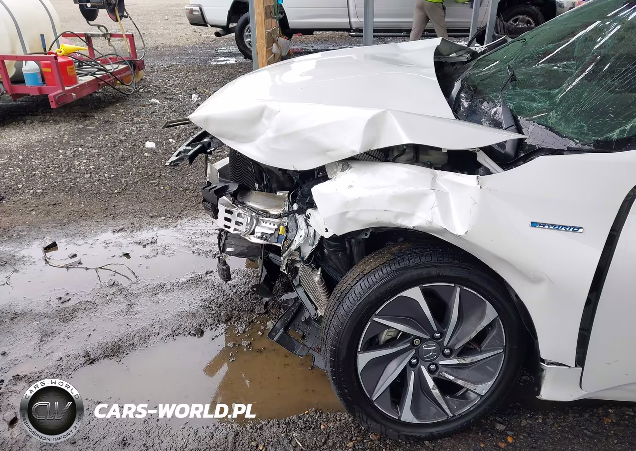 2019 Honda Insight Touring VIN:19XZE4F93KE002647 - 18