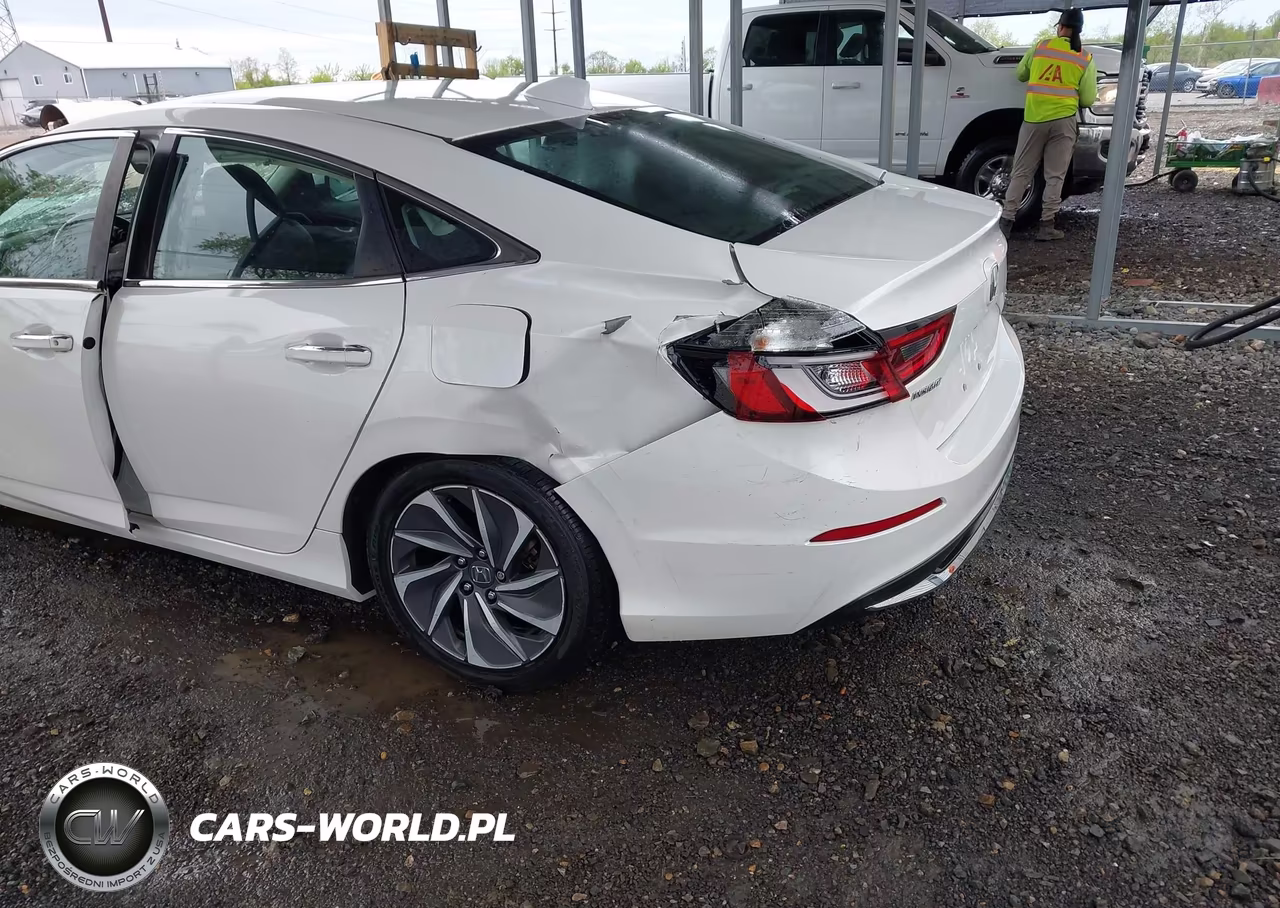 2019 Honda Insight Touring VIN:19XZE4F93KE002647 - 20