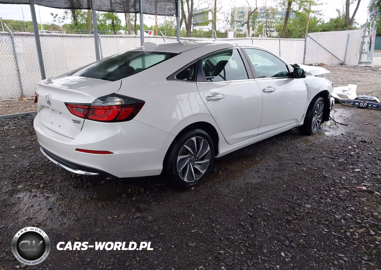 2019 Honda Insight Touring VIN:19XZE4F93KE002647 - 4