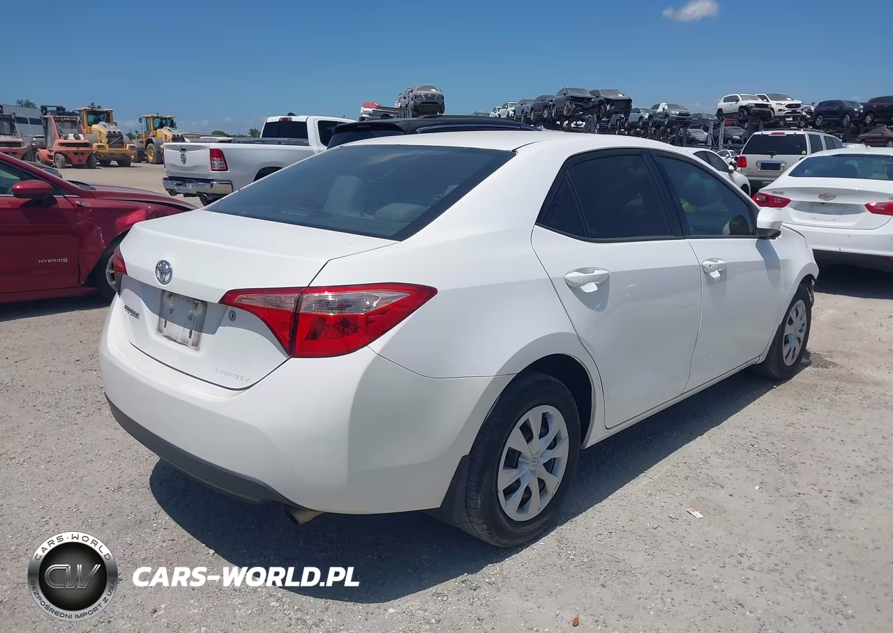2017 Toyota Corolla L VIN:2T1BURHE3HC857349 - 4