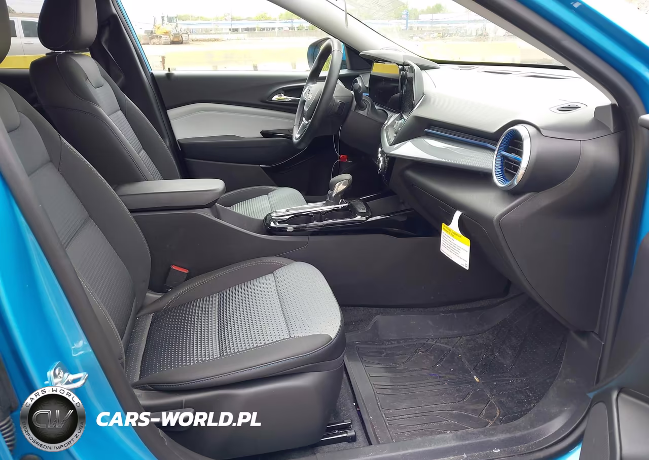2025 Chevrolet Trax Fwd Lt VIN:KL77LHEP7SC334907 - 5