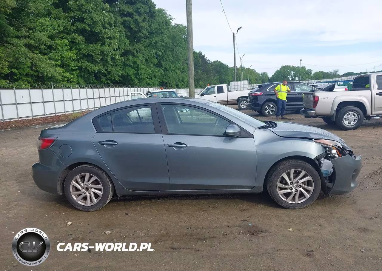 2012 Mazda Mazda3 I Touring VIN:JM1BL1V73C1664707 - 13