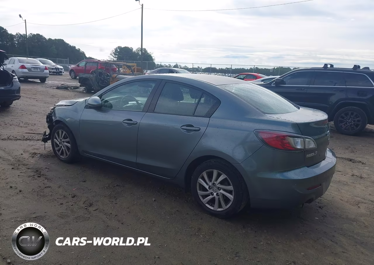 2012 Mazda Mazda3 I Touring VIN:JM1BL1V73C1664707 - 3
