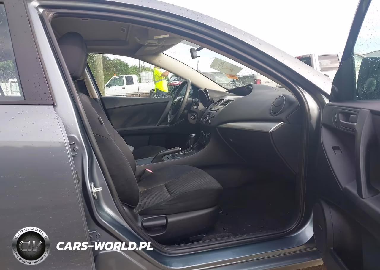 2012 Mazda Mazda3 I Touring VIN:JM1BL1V73C1664707 - 5