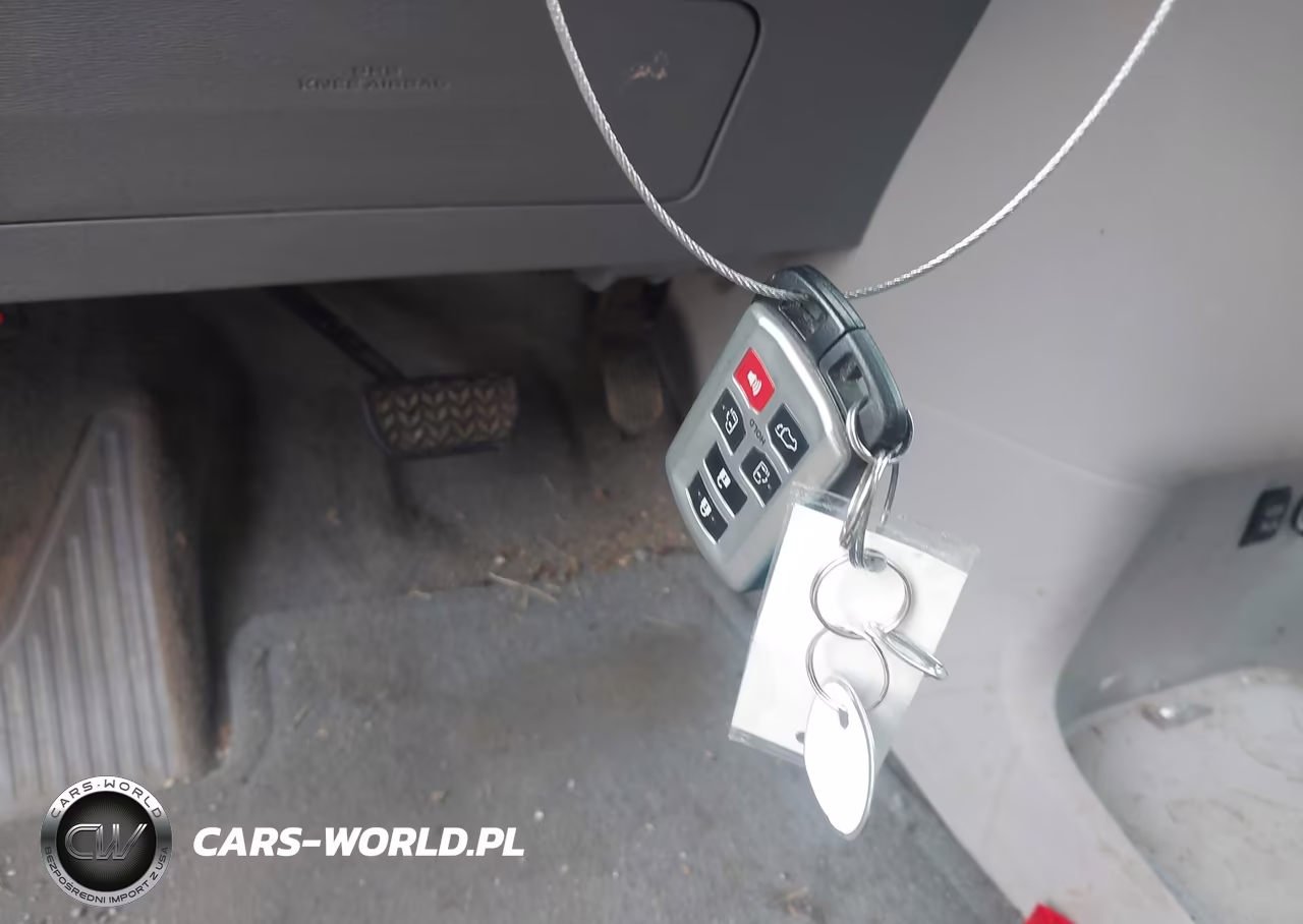2012 Toyota Sienna Xle V6 8 Passenger VIN:5TDYK3DC4CS223680 - 11