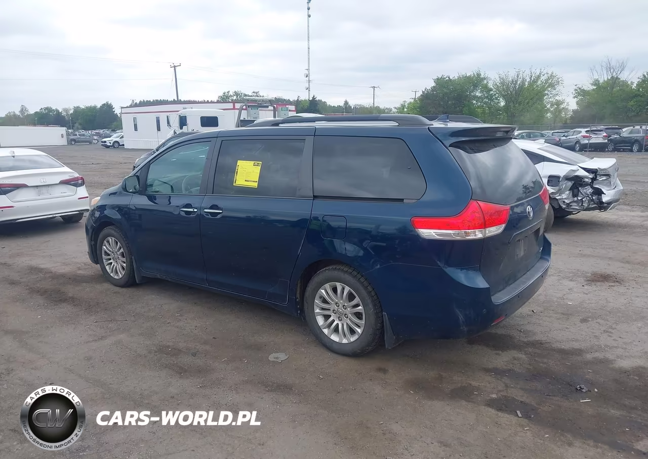 2012 Toyota Sienna Xle V6 8 Passenger VIN:5TDYK3DC4CS223680 - 3