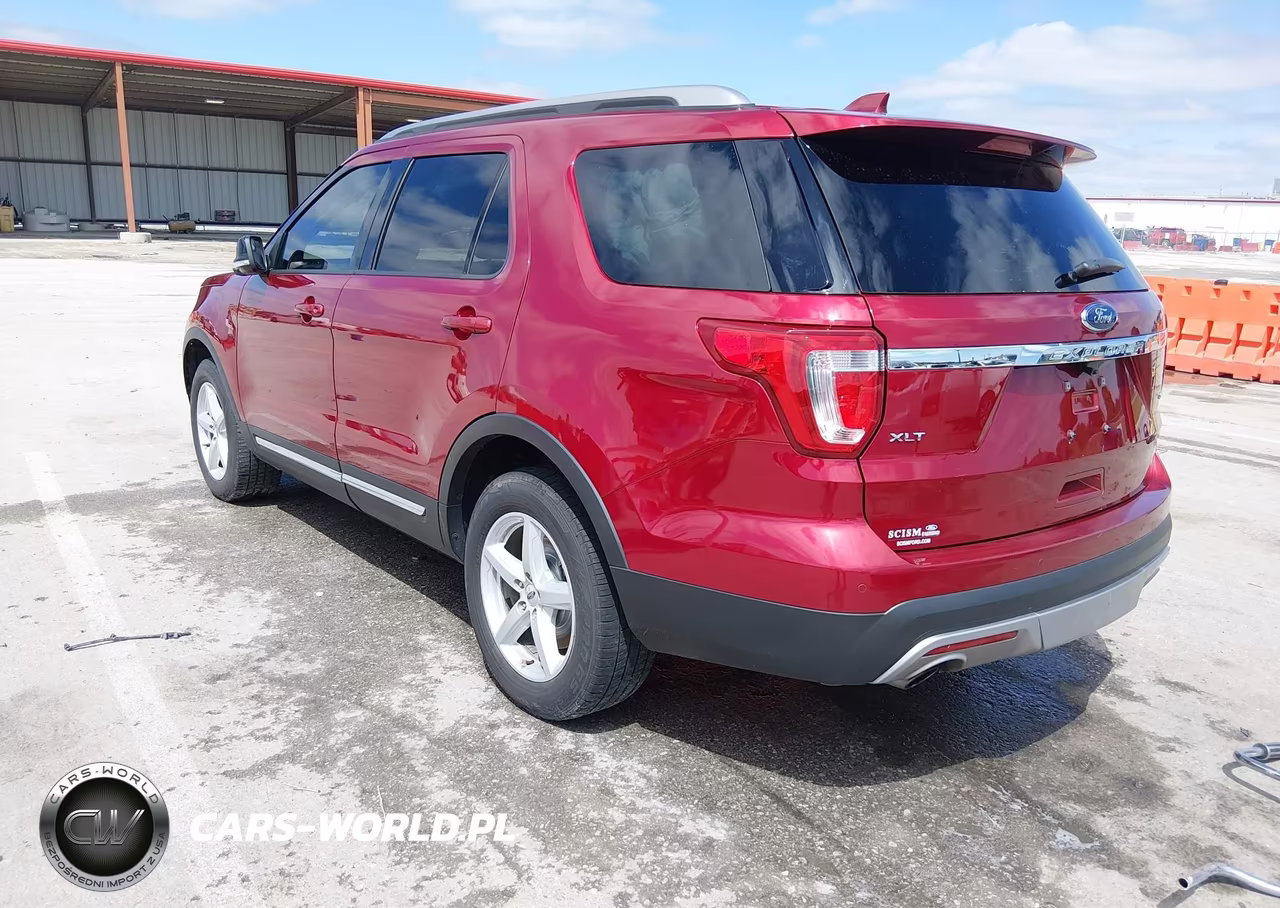 2016 Ford Explorer Xlt VIN:1FM5K8DH1GGA25257 - 3