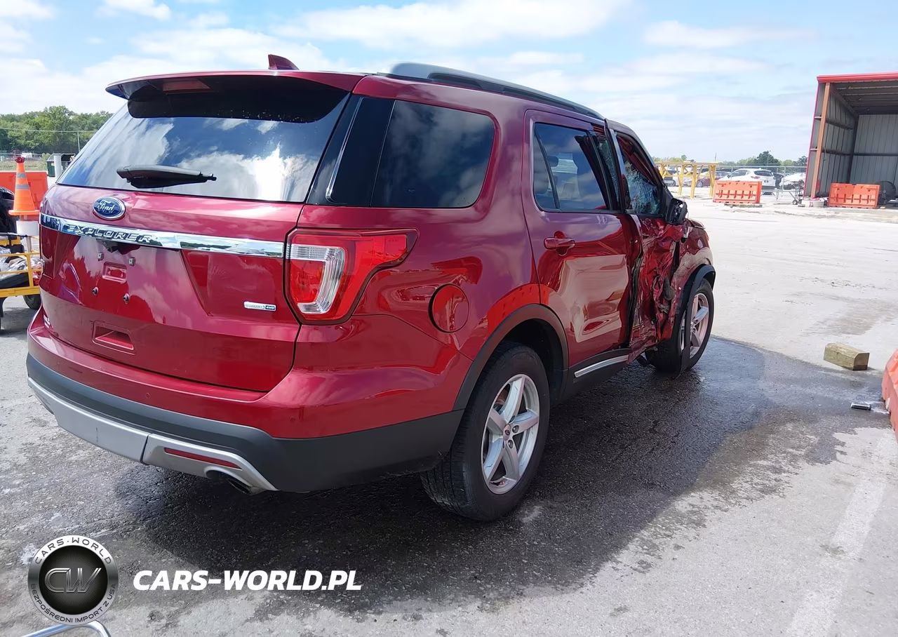 2016 Ford Explorer Xlt VIN:1FM5K8DH1GGA25257 - 4