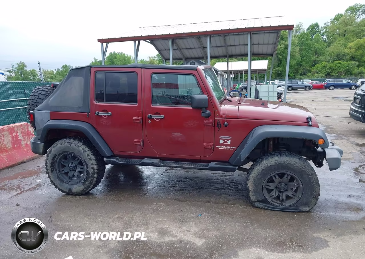 2008 Jeep Wrangler Unlimited X VIN:1J4GA39158L566281 - 13