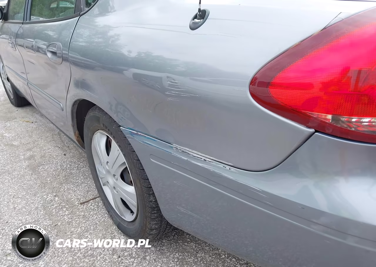 2006 Ford Taurus Se VIN:1FAHP532X6A245924 - 12