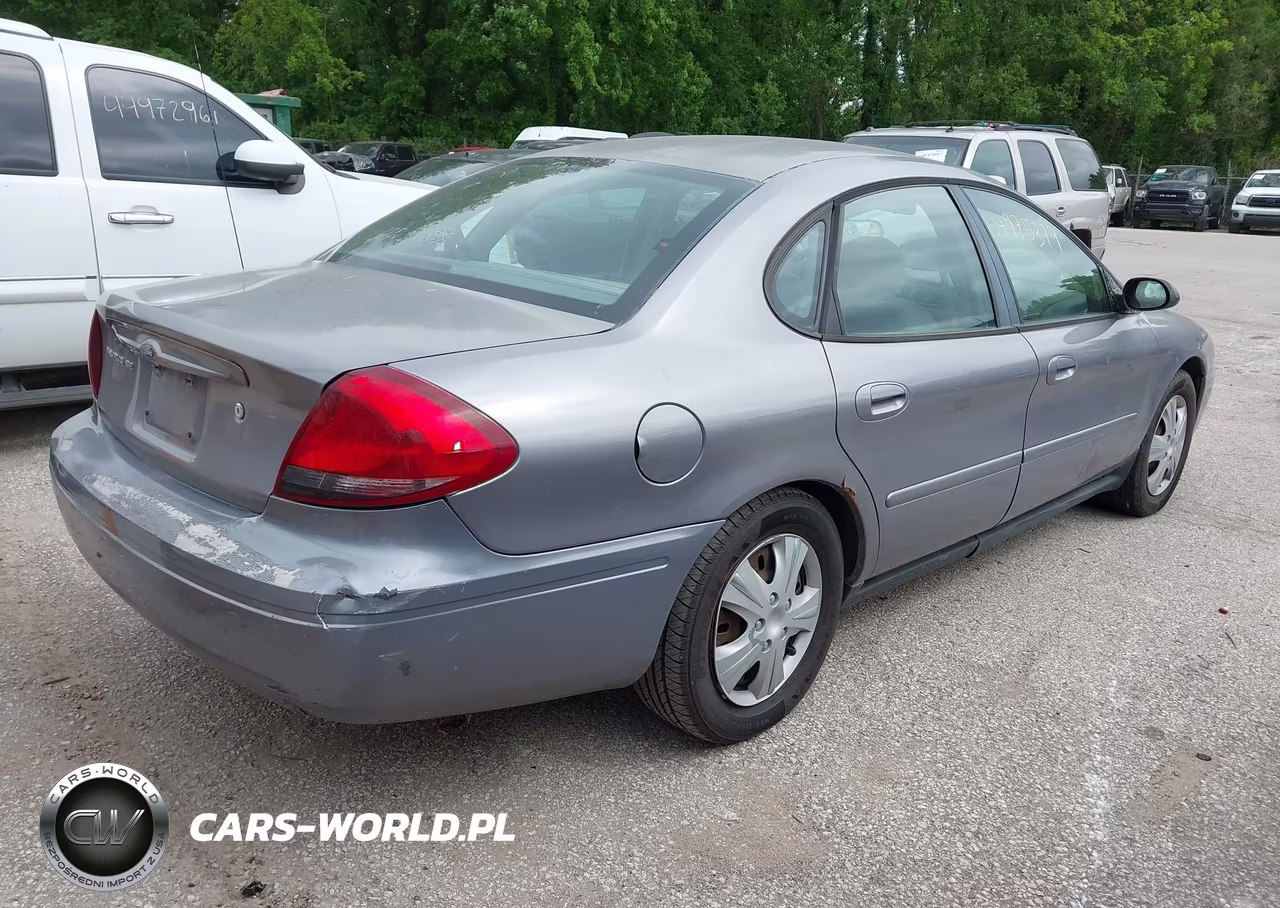 2006 Ford Taurus Se VIN:1FAHP532X6A245924 - 4