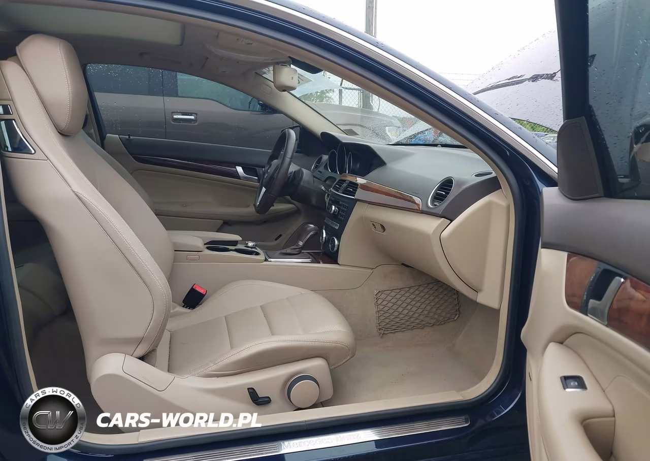 2012 Mercedes-Benz C 250 VIN:WDDGJ4HB6CF876541 - 5