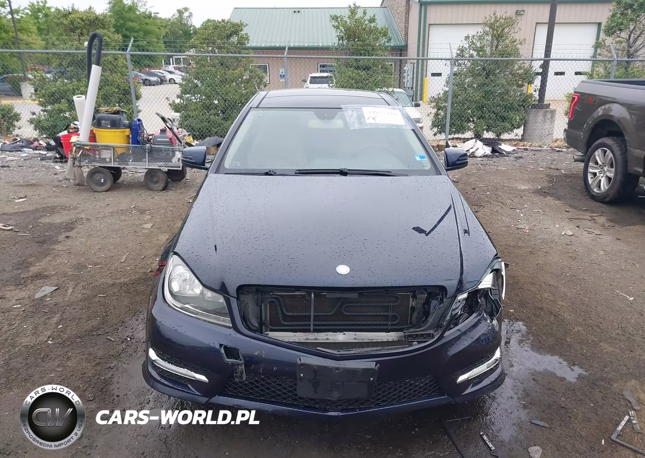 2012 Mercedes-Benz C 250 VIN:WDDGJ4HB6CF876541 - 6