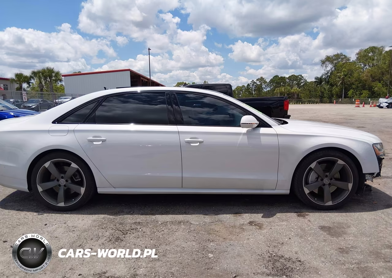2018 Audi A8 L 3.0T VIN:WAU44AFDXJN000398 - 14