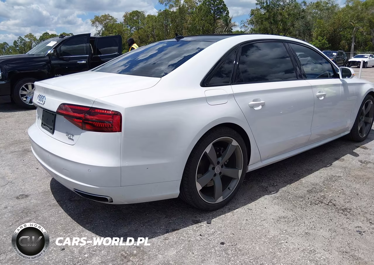 2018 Audi A8 L 3.0T VIN:WAU44AFDXJN000398 - 4