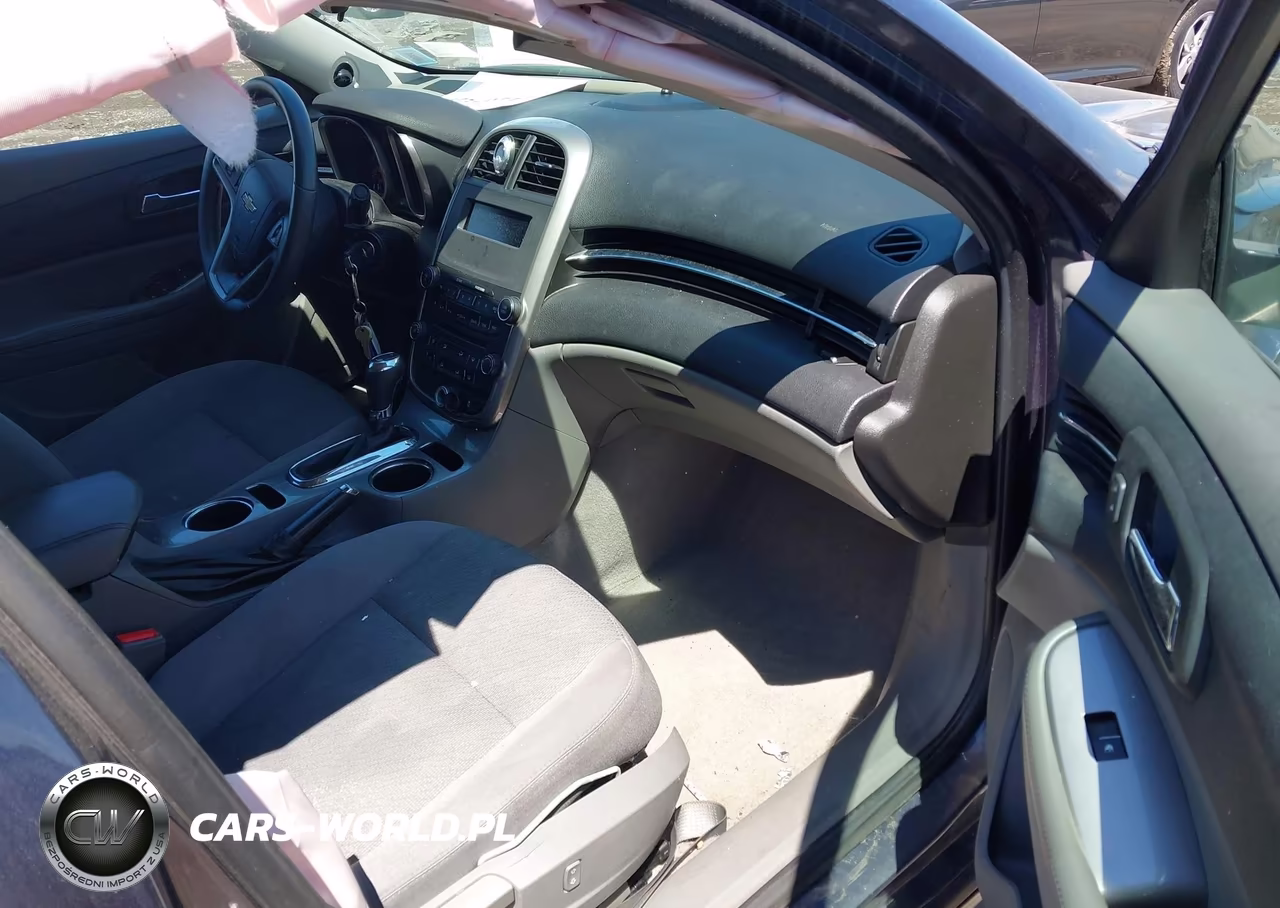 2015 Chevrolet Malibu Ls VIN:1G11B5SL7FF167568 - 5