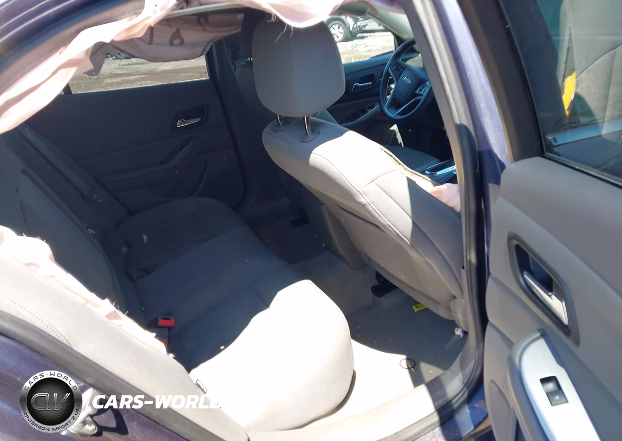 2015 Chevrolet Malibu Ls VIN:1G11B5SL7FF167568 - 8