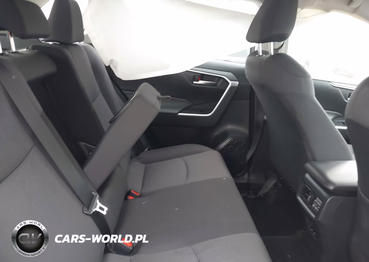 2025 Toyota Rav4 Hybrid Xle VIN:JTMRWRFV9SJ090016 - 8