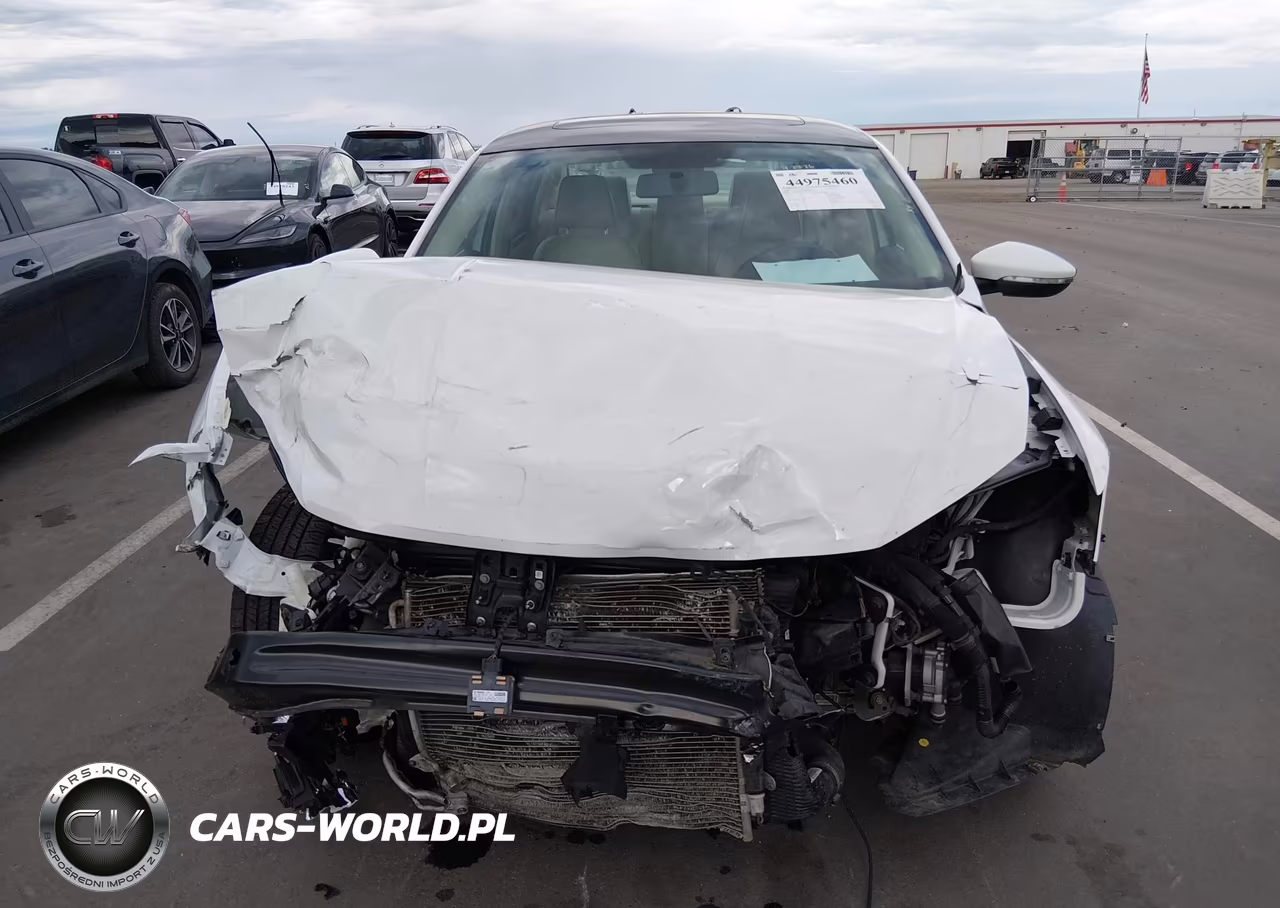 2017 Volkswagen Passat 1.8T Se VIN:1VWBT7A37HC064366 - 13