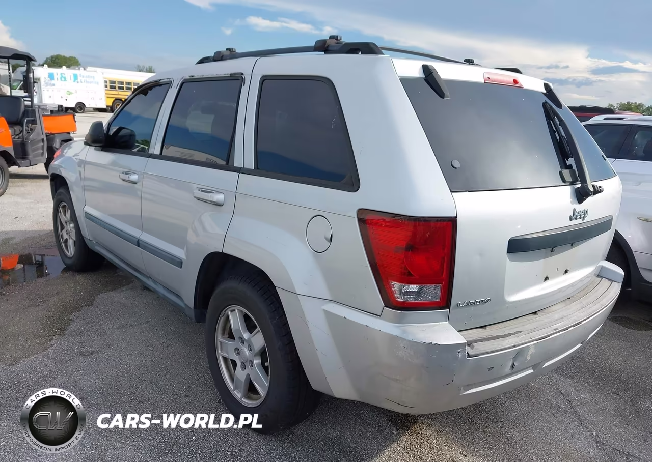 2007 Jeep Grand Cherokee Laredo VIN:1J8GS48K27C617858 - 3