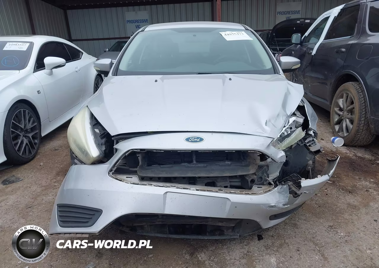 2015 Ford Focus Se VIN:1FADP3F27FL234088 - 12