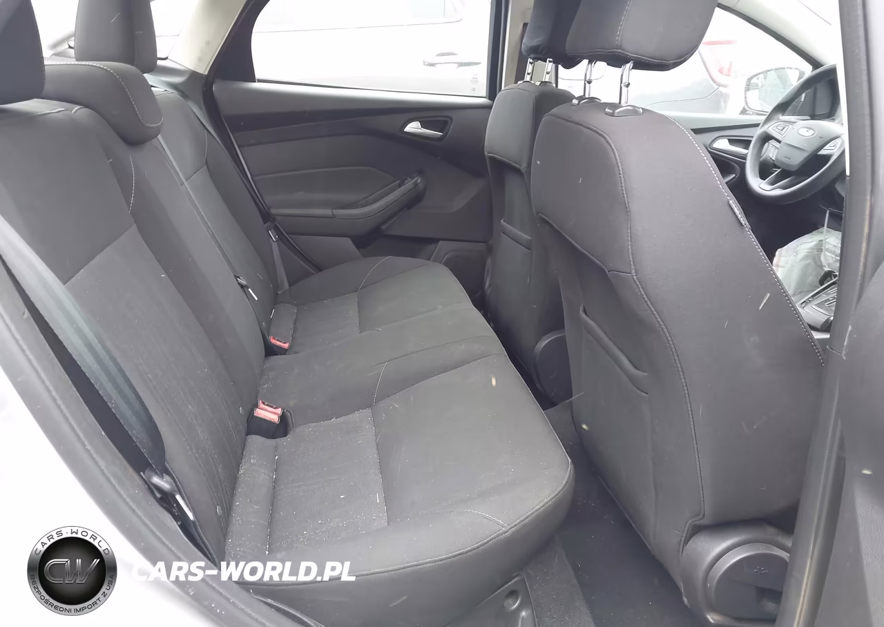 2015 Ford Focus Se VIN:1FADP3F27FL234088 - 8