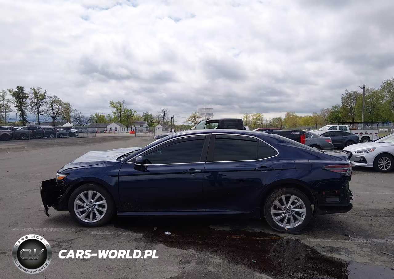 2021 Toyota Camry Le VIN:4T1R11AK9MU454042 - 14