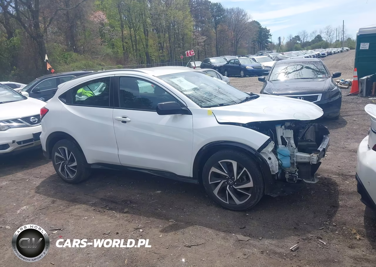 2019 Honda Hr-V Sport VIN:3CZRU6H10KM740427 - 13