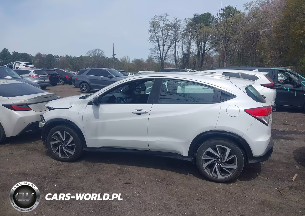 2019 Honda Hr-V Sport VIN:3CZRU6H10KM740427 - 14