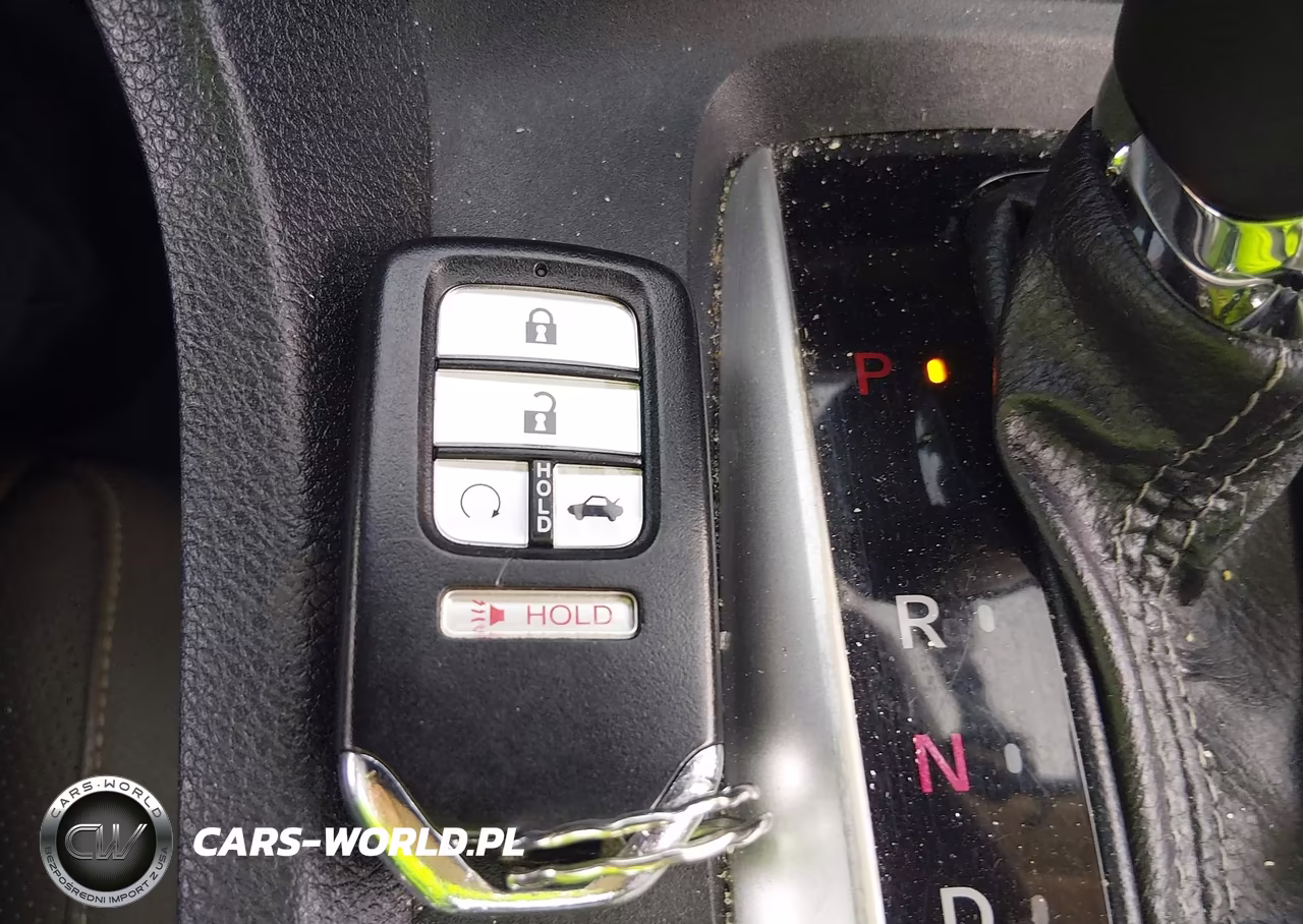 2017 Honda Civic Touring VIN:2HGFC1F95HH649184 - 11