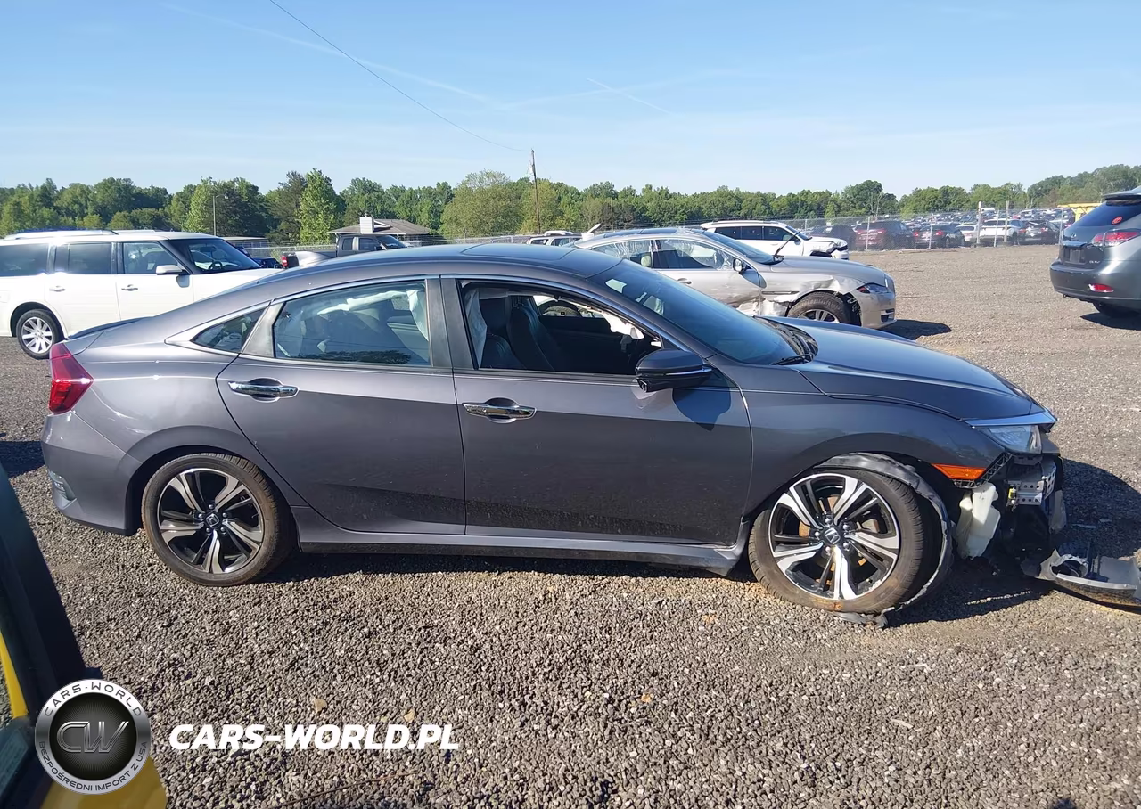 2017 Honda Civic Touring VIN:2HGFC1F95HH649184 - 13