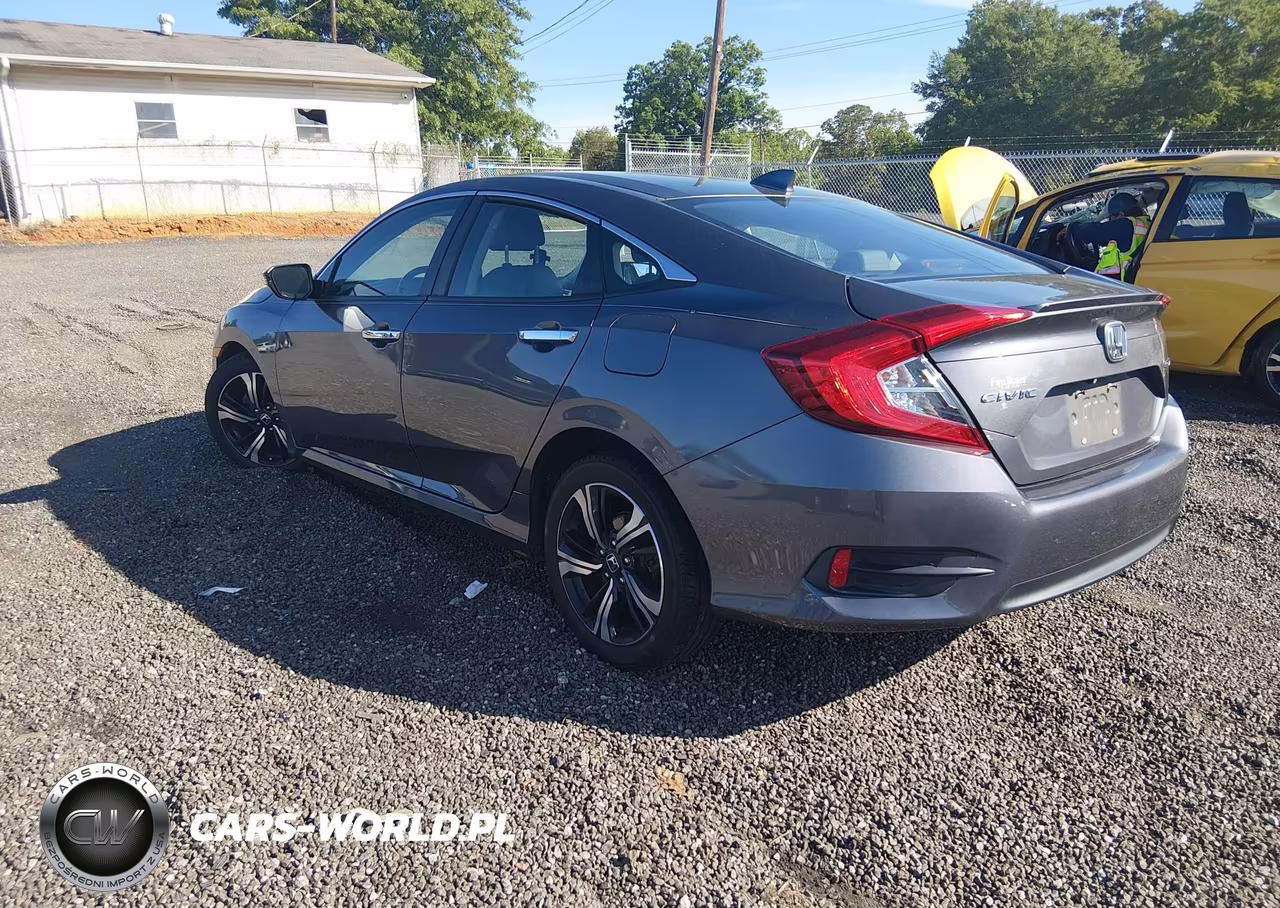 2017 Honda Civic Touring VIN:2HGFC1F95HH649184 - 3