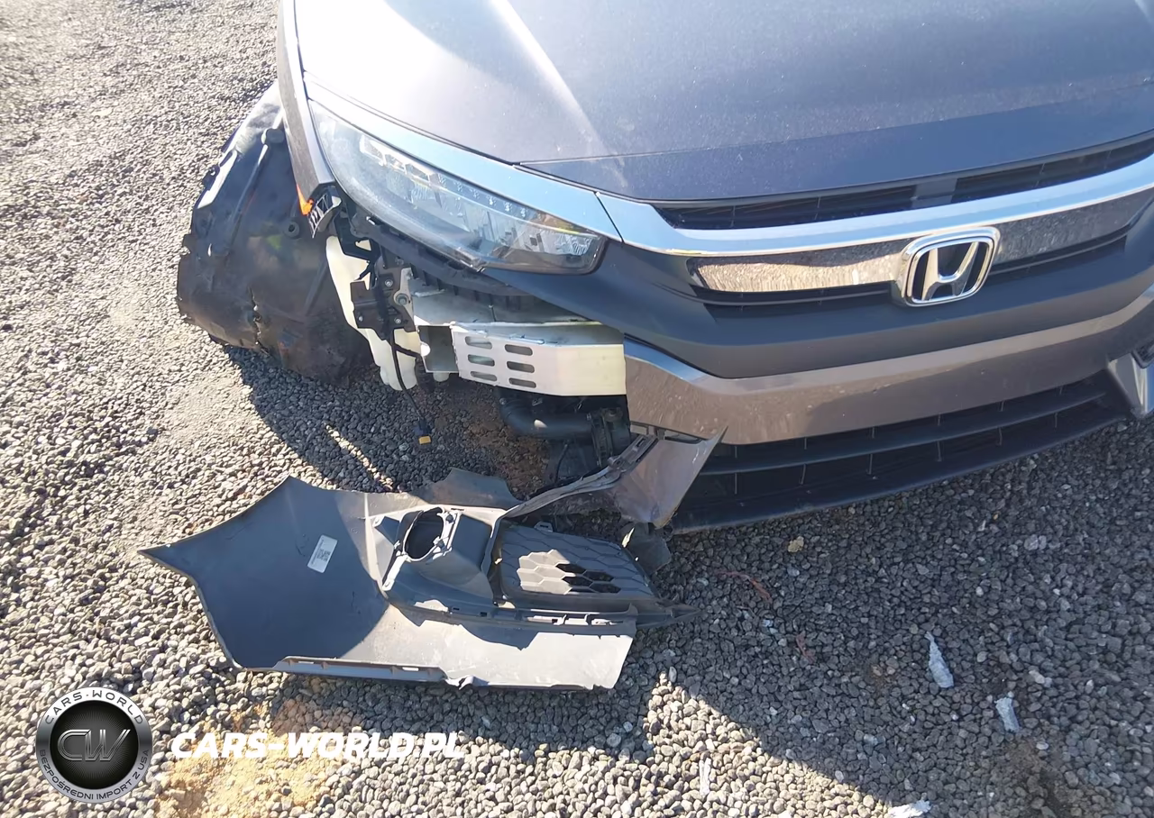 2017 Honda Civic Touring VIN:2HGFC1F95HH649184 - 6