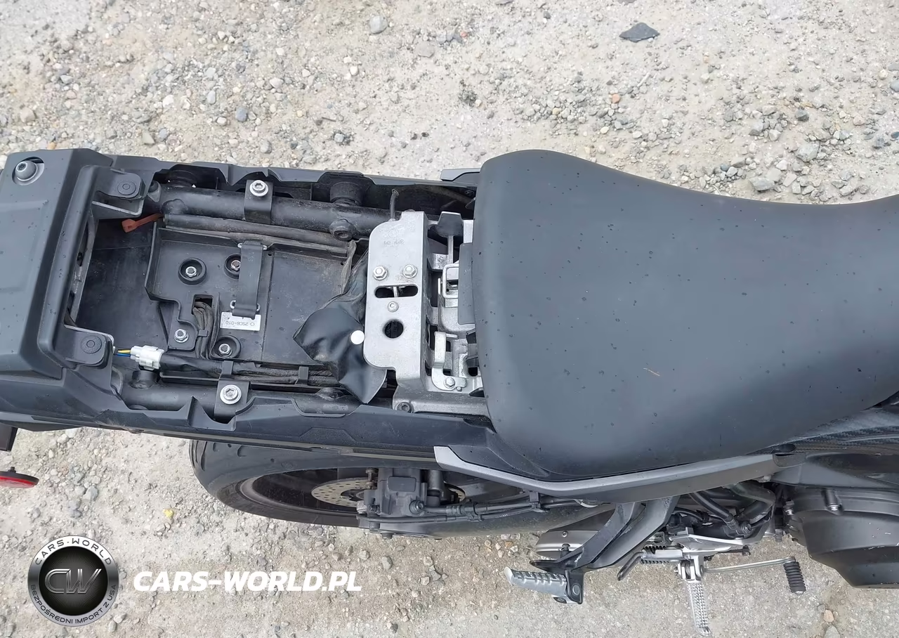 2015 Yamaha Fj09 C VIN:JYARN37Y3FA000384 - 15